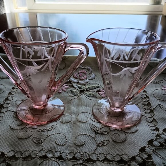Vintage Soft Pink Art Deco Style Open Cream and Sugar Set - Picture 1 of 8